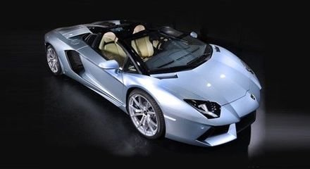 接下來(lái)Aventador將成為首款混合動(dòng)力V12蘭博基尼