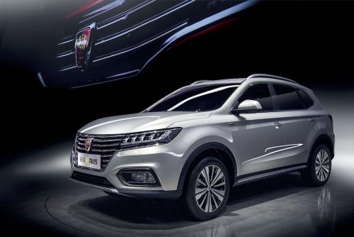 榮威ERX5作為上汽純電動互聯(lián)網(wǎng)SUV 擁有425公里超長續(xù)航