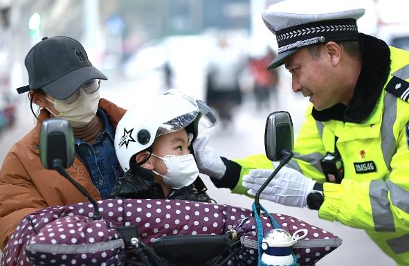 強制性國家標準實施，摩托車和電動自行車乘員頭盔需注意的關(guān)鍵點