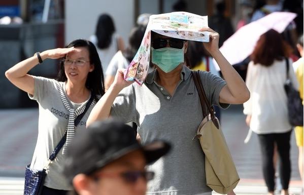 專家警告：全球高溫紀錄一周被破三次，或許是十萬年來最熱一周