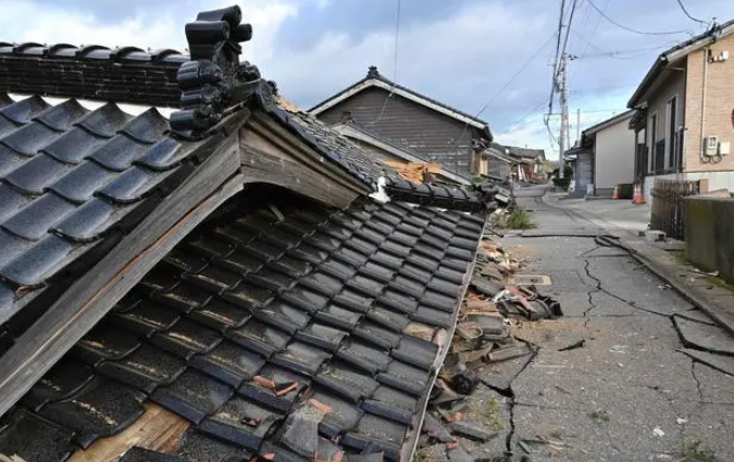 日本居民親眼目睹地震引發(fā)的地殼位移，震區(qū)移動達1米